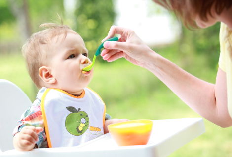 Quando dar água para o bebê? - Pediatria Descomplicada