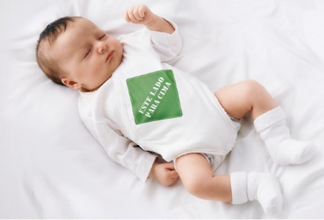 Qual posição o bebê deve dormir? - Pediatria Descomplicada